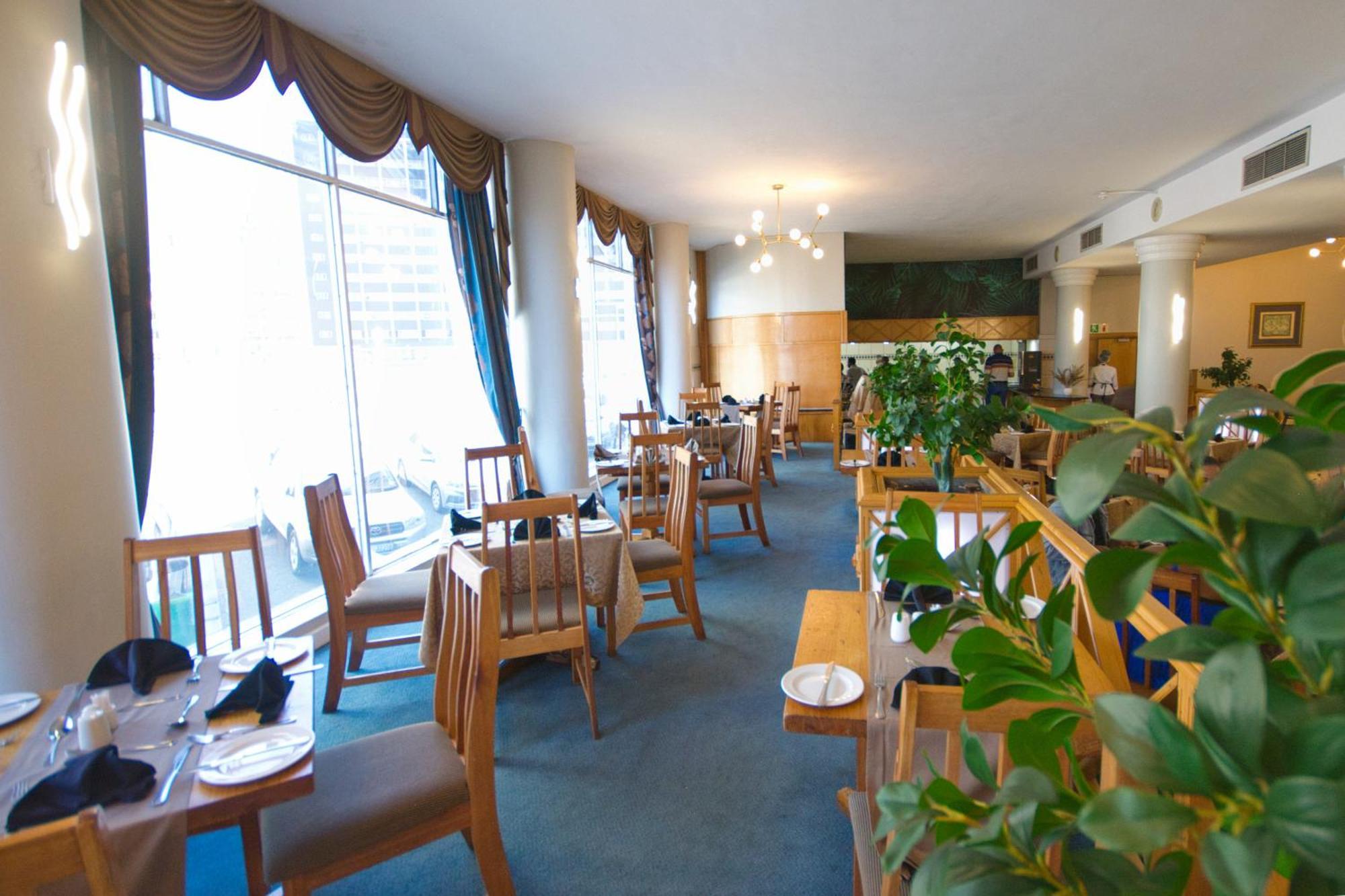 דורבן Gooderson Tropicana Hotel מראה חיצוני תמונה