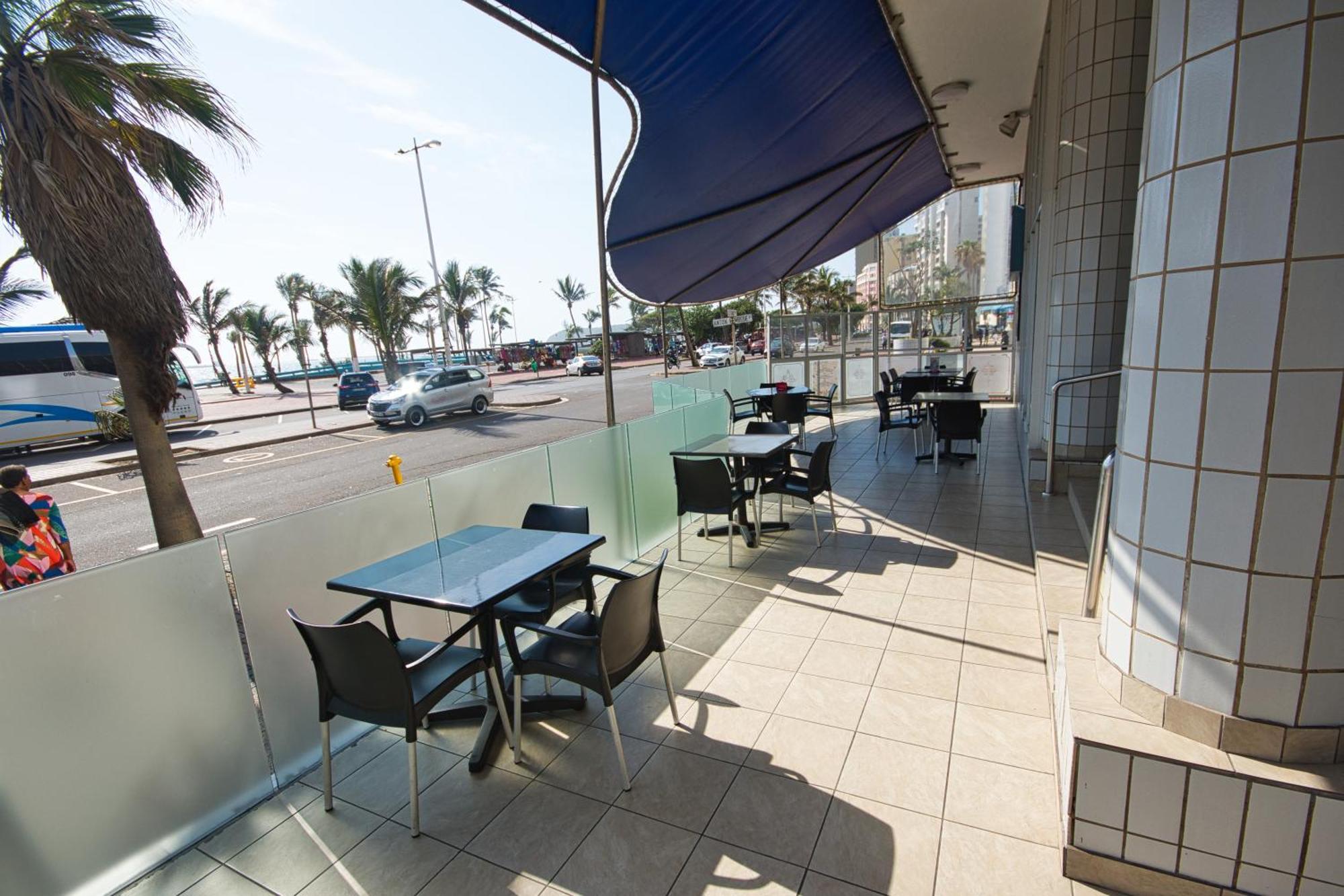 דורבן Gooderson Tropicana Hotel מראה חיצוני תמונה